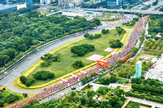深高度，圳奔跑！2018深马明日启动报名，12月16日开跑！