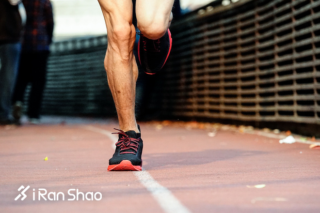 跑鞋 | 进击的DynaFlyte ASICS 亚瑟士 DynaFlyte 3评测