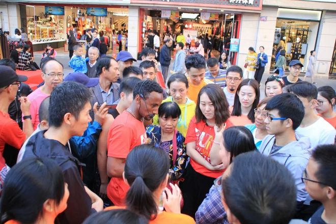 2018英雄马大咖训练营 | 这个外籍大咖不仅专业还很萌！