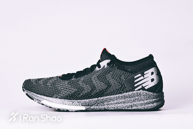 开箱 | New Balance FuelCell Impulse 纽约限定速度训练利器