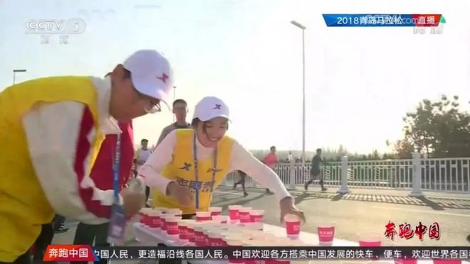 城中跑青马，海上扬奥帆！2018青岛马拉松分外美丽！