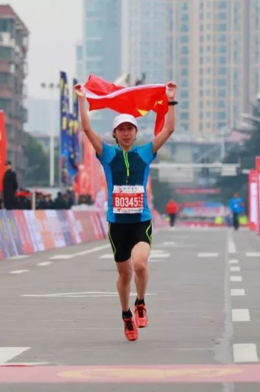 冠军领跑，全城助阵，大碗吃面，2018襄马真燃！