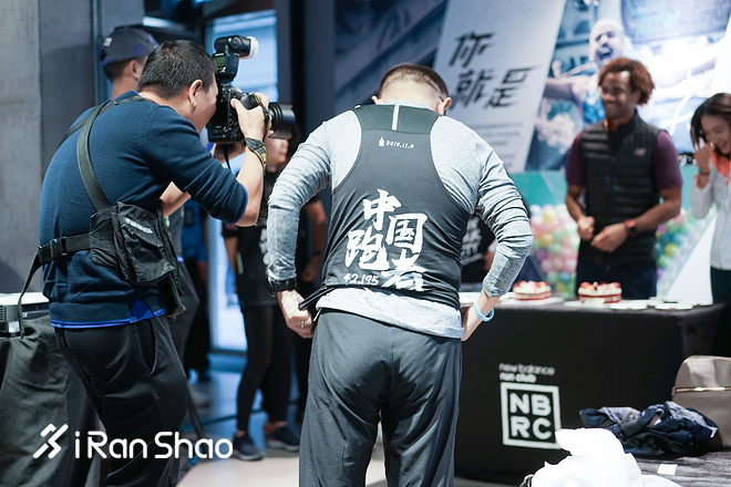 纽马在即，NewBalance给中国跑者支了三招！