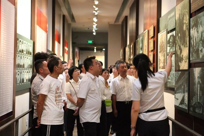 9·30烈士纪念日|2018英雄马以天下英雄城之名，缅怀英烈，致敬英雄！