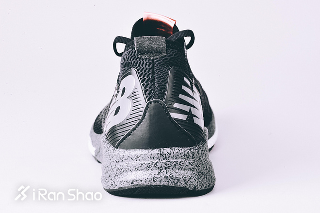 开箱 | New Balance FuelCell Impulse 纽约限定速度训练利器