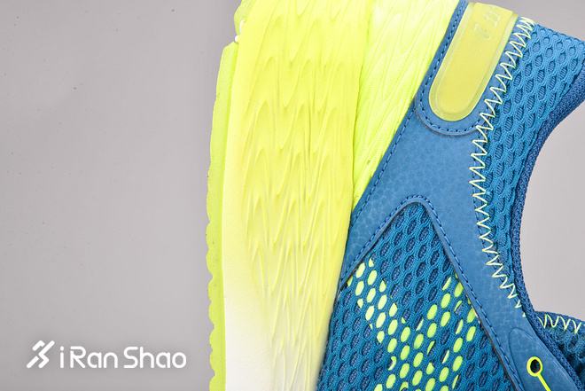 开箱 | ASICS Roadhawk FF 2 日常训练性价比之选