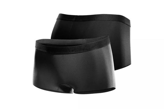 看一眼内裤，就知道跑了多少年