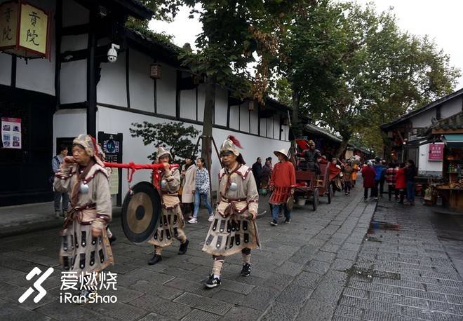 古城，远朋，老马——阆中马拉松赛后记