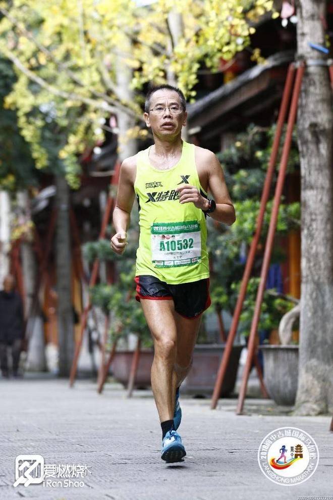 古城，远朋，老马——阆中马拉松赛后记