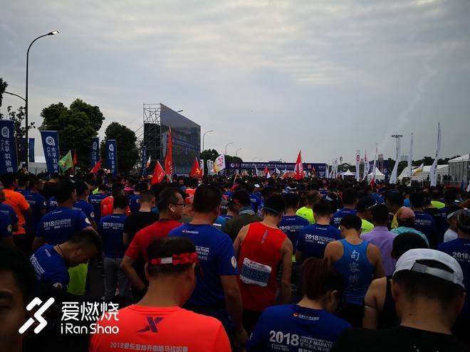 西太湖半马——一年跑的第四次半马，每次都有新发现。