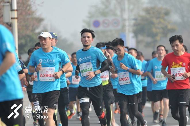 西太湖半马——一年跑的第四次半马，每次都有新发现。