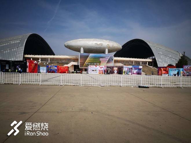 郑州炎黄马拉松 一场清新的赛事