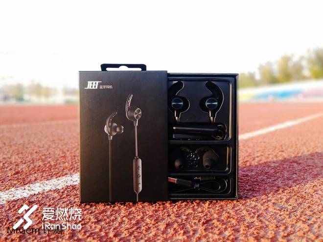 运动不装X，才能更实用——JEET W1S 发烧级运动蓝牙耳机体验•评测