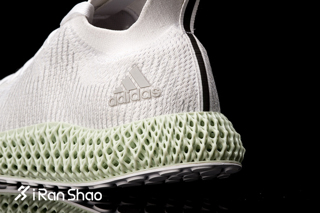 开箱 | 一双属于未来的跑鞋 adidas AlphaEDGE 4D