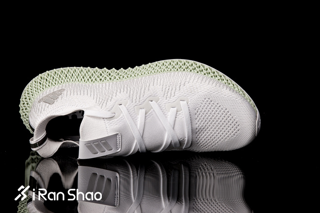 开箱 | 一双属于未来的跑鞋 adidas AlphaEDGE 4D