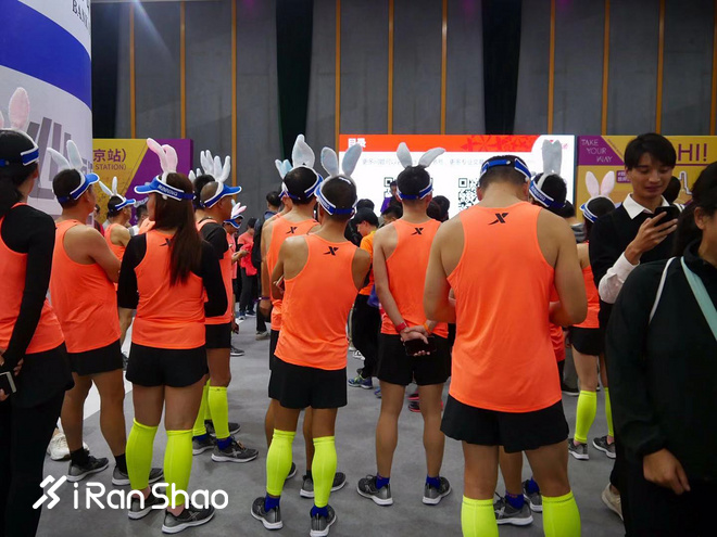 2018南京马拉松：精英兔夺冠，赛道美而虐，氛围没得说