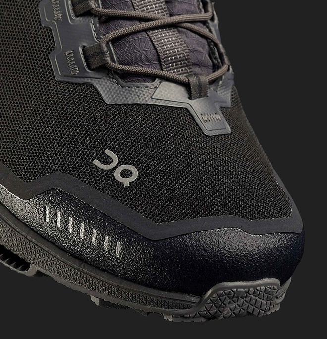 不想冻脚的看这里，收下这三双冬季跑鞋的横评