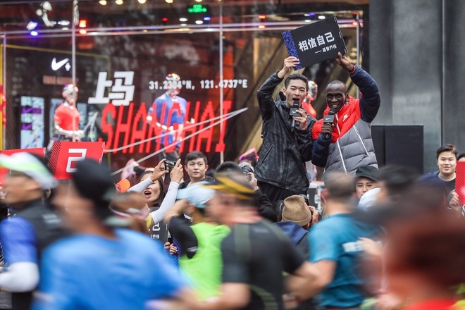 上马全记录 | 一场马拉松的精彩何止六个半小时