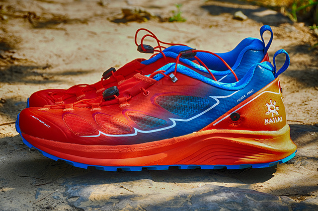 防滑耐磨的混合赛道利器，凯乐石飞翼PRO低帮跑山鞋