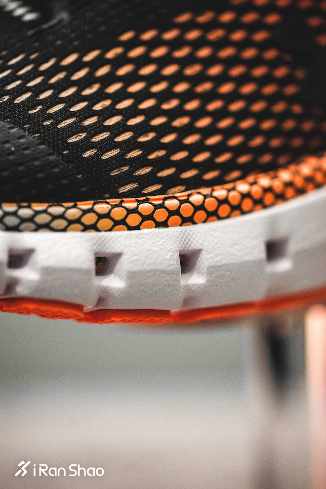 现场 | 在波特兰UA鞋类及研发中心，看HOVR Infinite发布实录