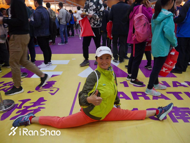 2018南京马拉松：精英兔夺冠，赛道美而虐，氛围没得说