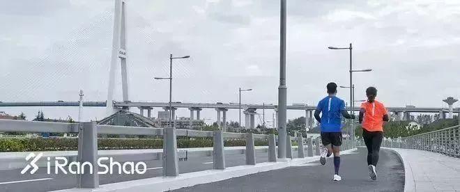 爱上我的马 | 打开上马的正确方式？这本燃烧指南告诉你！