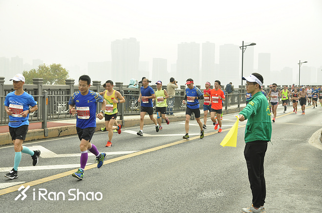 杭马“变形计”，跑过不变的风景，跑过更好的你