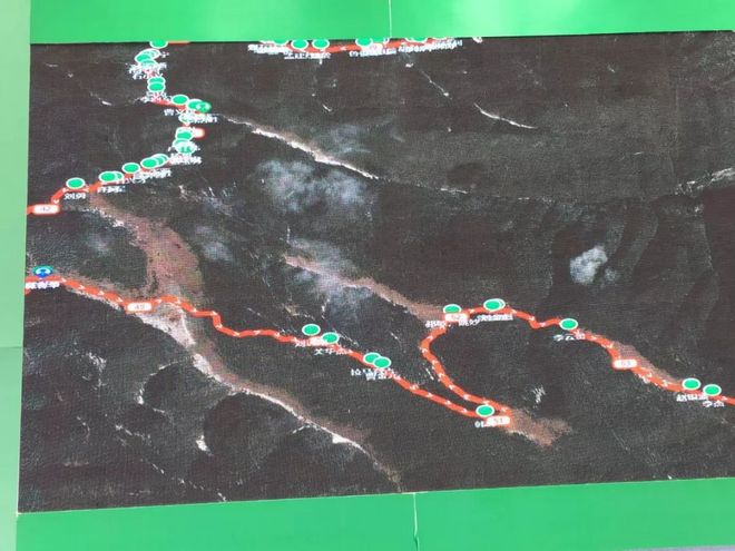 神农架画廊谷环线穿越记