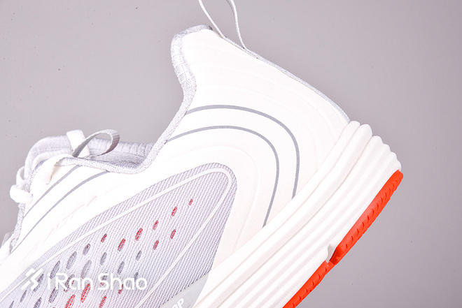 开箱 | Altra Torin 3.5 带来缓冲新体验