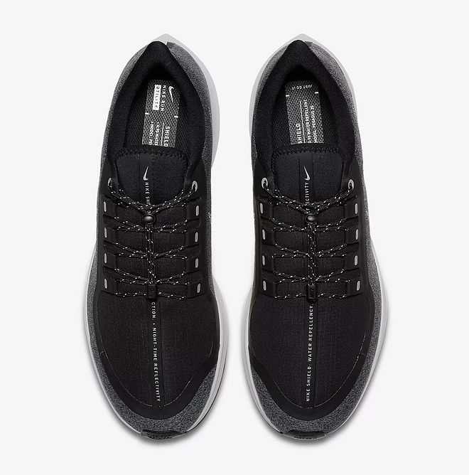 不想冻脚的看这里，收下这三双冬季跑鞋的横评