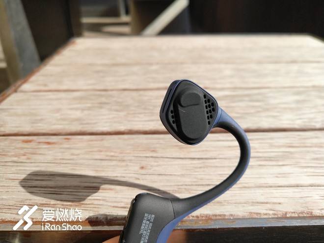 轻量舒适黑科技----韶音Trekz Air骨传导蓝牙耳机