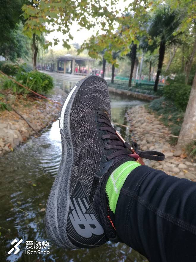 纽马好远，让鞋子带我飞---NEW BALANCE | FUELCELL IMPULSE NYC MARATHON众测报告