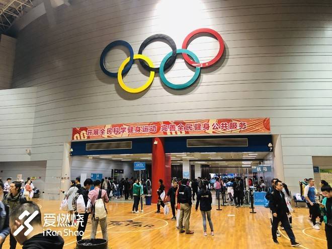 跑渣的杭马，既可欣赏风景，又可突破自我