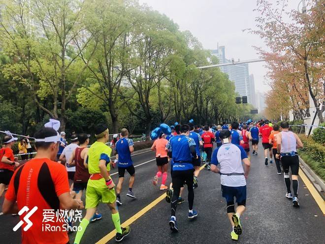 跑渣的杭马，既可欣赏风景，又可突破自我