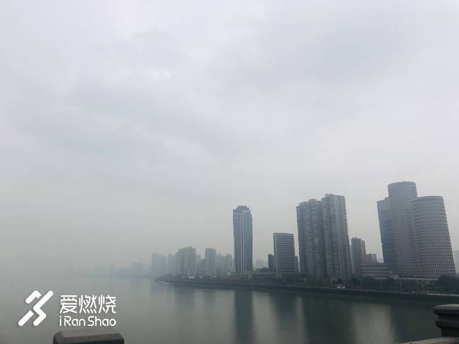 跑渣的杭马，既可欣赏风景，又可突破自我