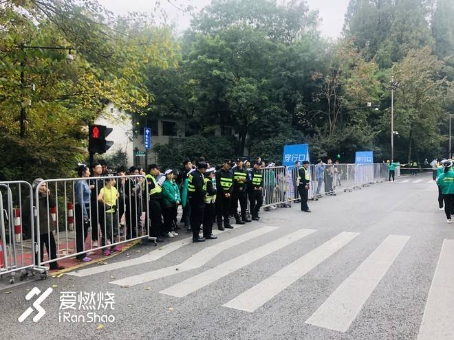 跑渣的杭马，既可欣赏风景，又可突破自我