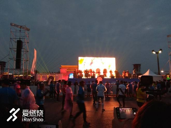 上马前的最后一次LSD ——记2018年西安马拉松