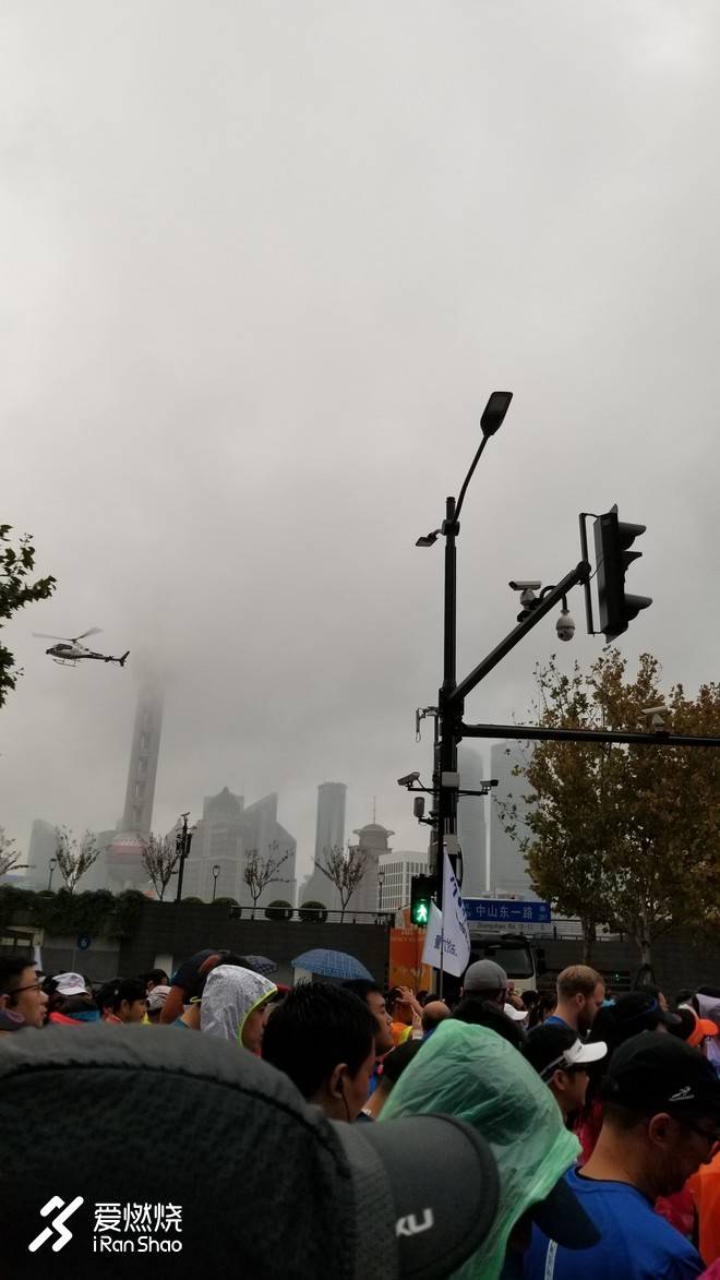 2018上海马拉松----我又爱又恨的首马