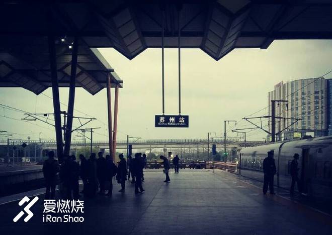 记第一次雨中跑马——苏州太湖马拉松赛记