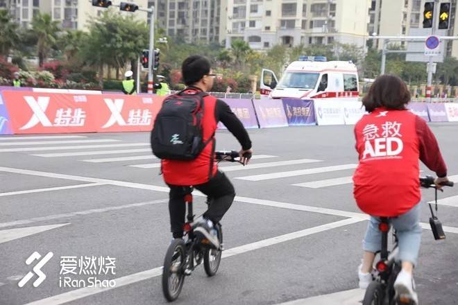在海风中奔跑，在树影下交错——今年的海沧有点惊艳