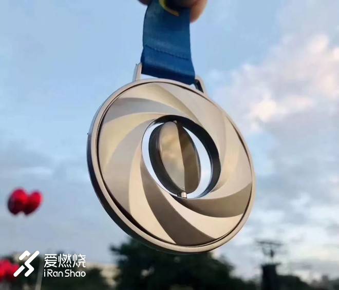 在海风中奔跑，在树影下交错——今年的海沧有点惊艳