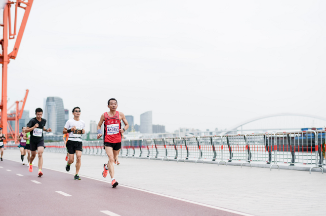 “跑”完一场马拉松有多难？