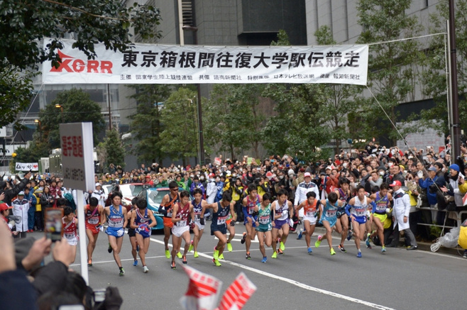 赛道速读 | 殷晓雨深马背靠背夺冠 24小时跑女子纪录被破 川内再战波马