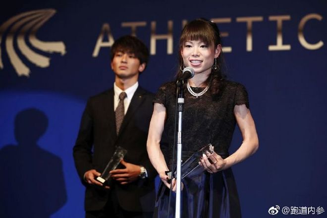 赛道速读 | 张振龙力夺汕马冠军 15K新王车祸惊魂 70岁大爷勇破世界纪录