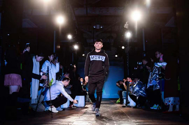 361°发布全新M1°RO系列，打造原创自由新态度