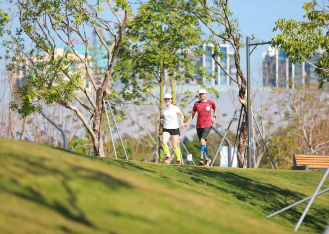 当"食"力派遇见运动派 ，深马官方训练营第五期Cp感爆棚