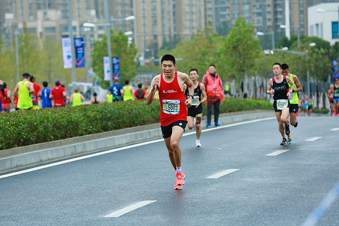 跑马拉松，真的只是个体力活儿吗？