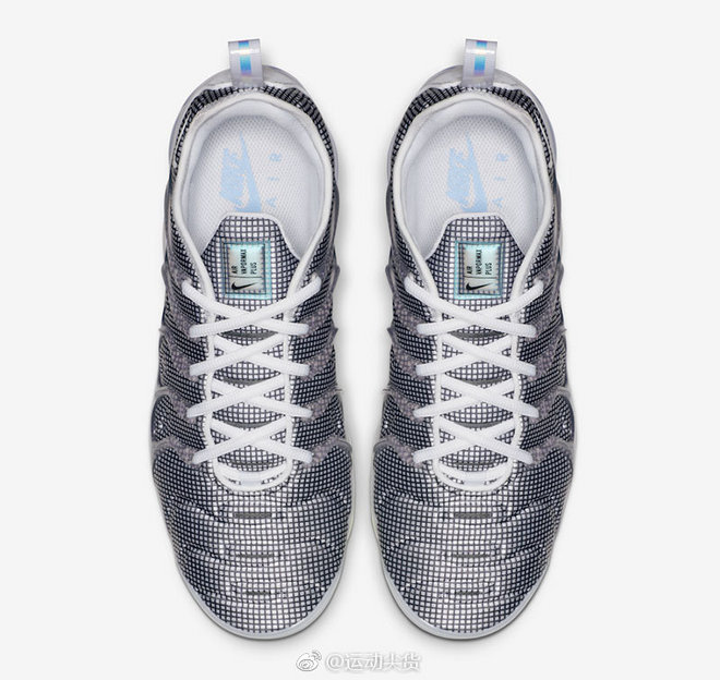 赛道速读 | 张振龙力夺汕马冠军 15K新王车祸惊魂 70岁大爷勇破世界纪录