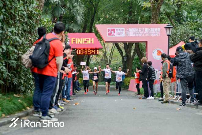 现场丨今天的跑道 妳说了算！