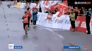 现场丨在广州的冬天跑一场马